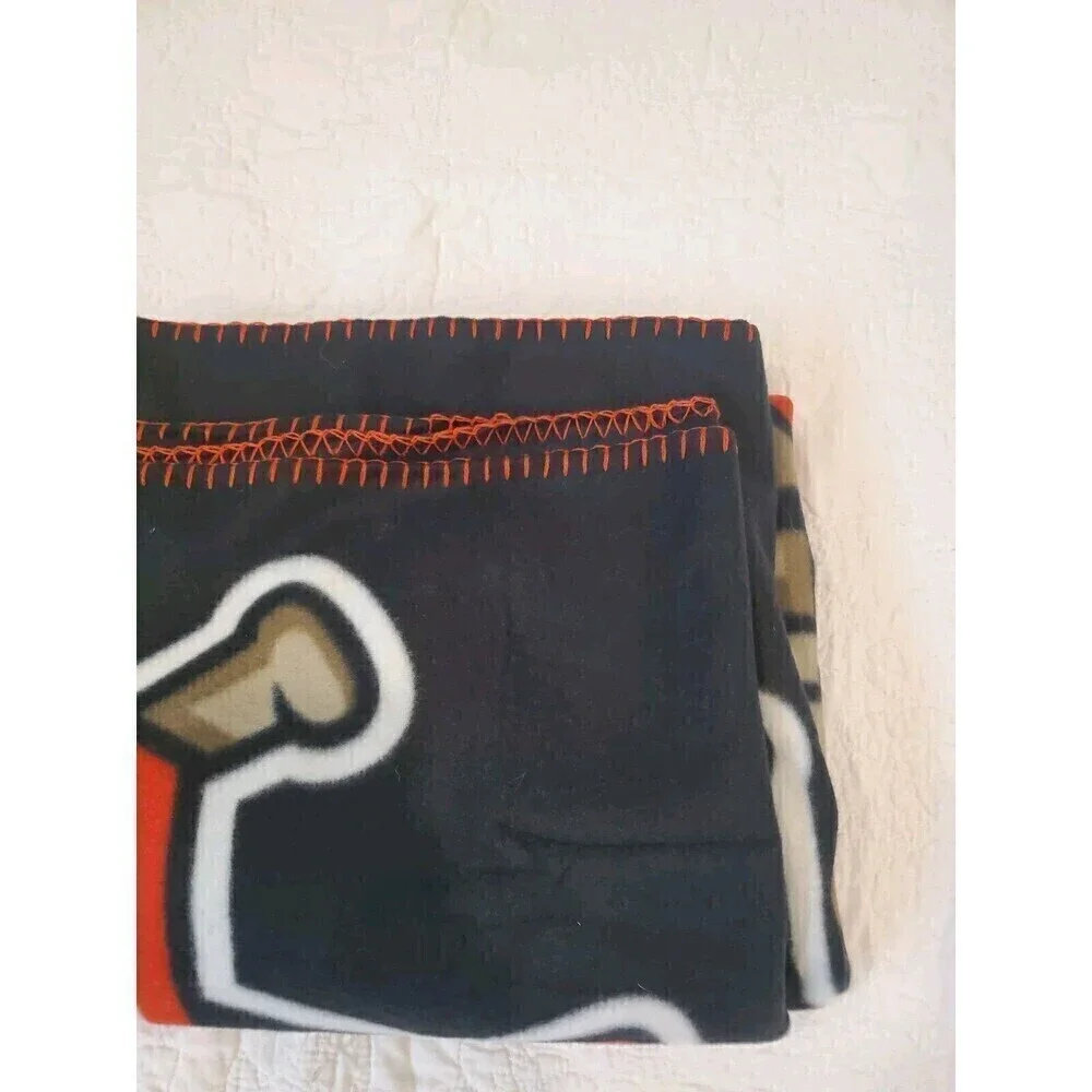 CINCINNATI REDS 150TH ANNIVERSARY BLACK FLEECE BLANKET SGA 9/21/2019